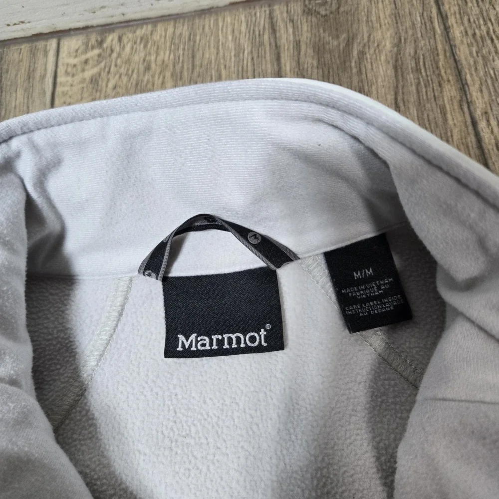 Marmot Women's Ski Jacket in Light Gray - Picture 2 of 10